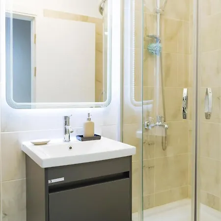 Vitan Plaza Haven *